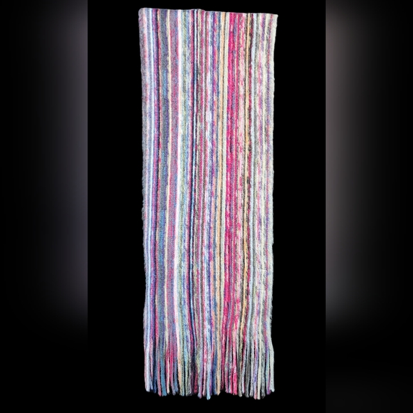 Christopher & Banks Scarf - Picture 4 of 6